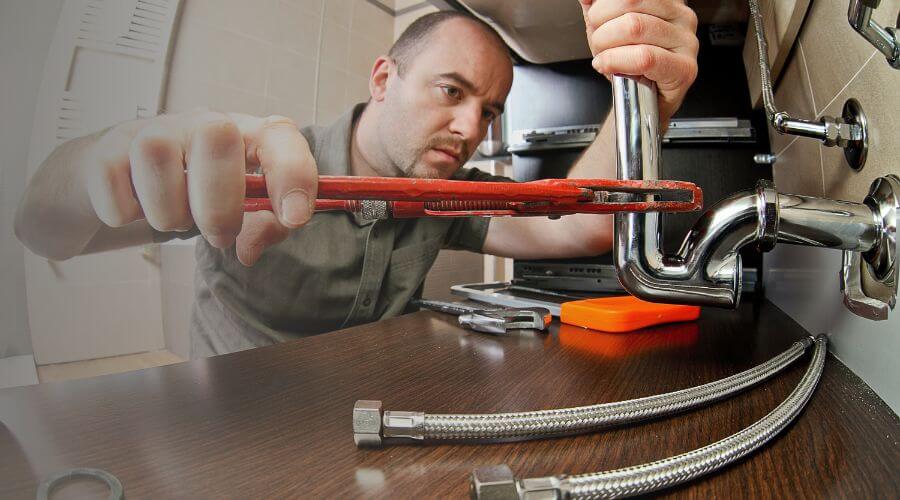 Local annual plumbing maintenance in Monona, IA
